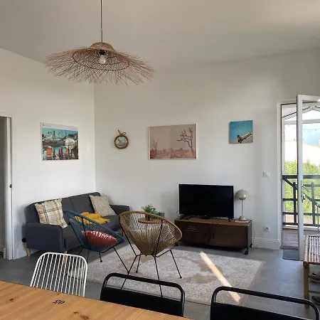 Louise A 500 M Des Plages Апартаменты *